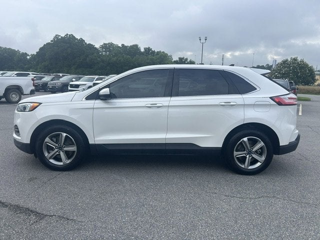 2022 Ford Edge SEL in White — front three-quarter view